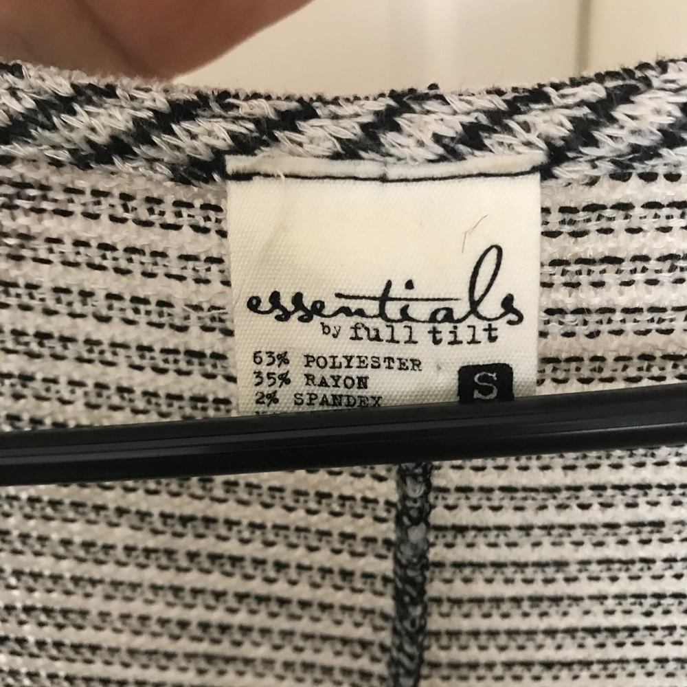 Cardigan - Picture 3 of 3